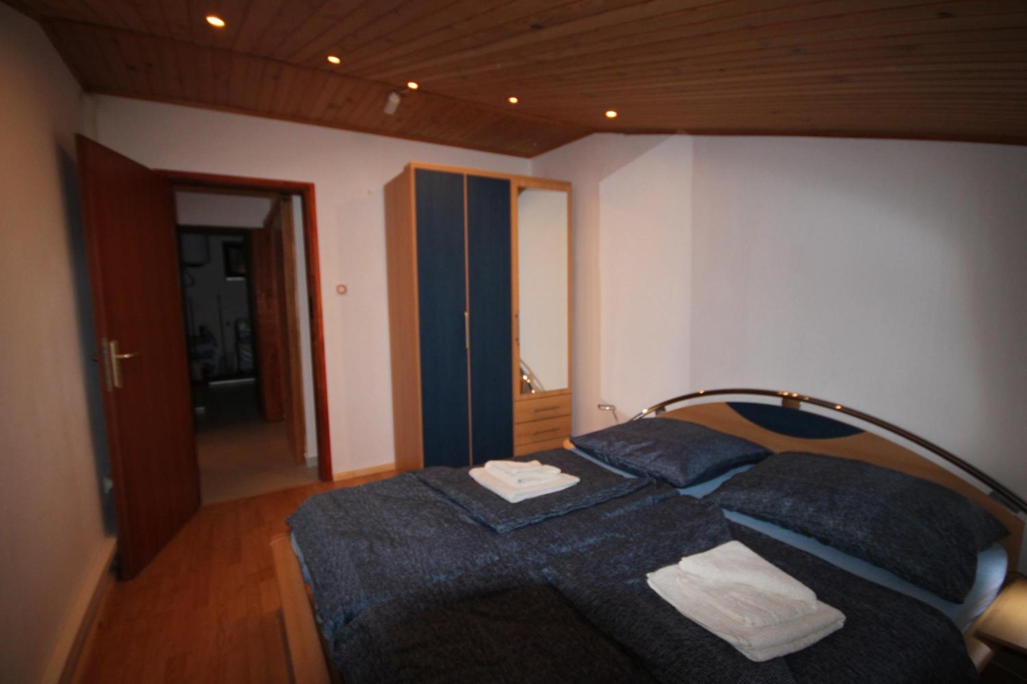 Apartment Ruby Pula Phòng bức ảnh