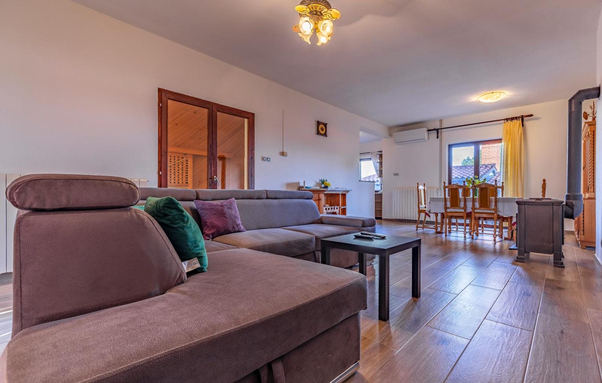 Apartment Ruby Pula Ngoại thất bức ảnh